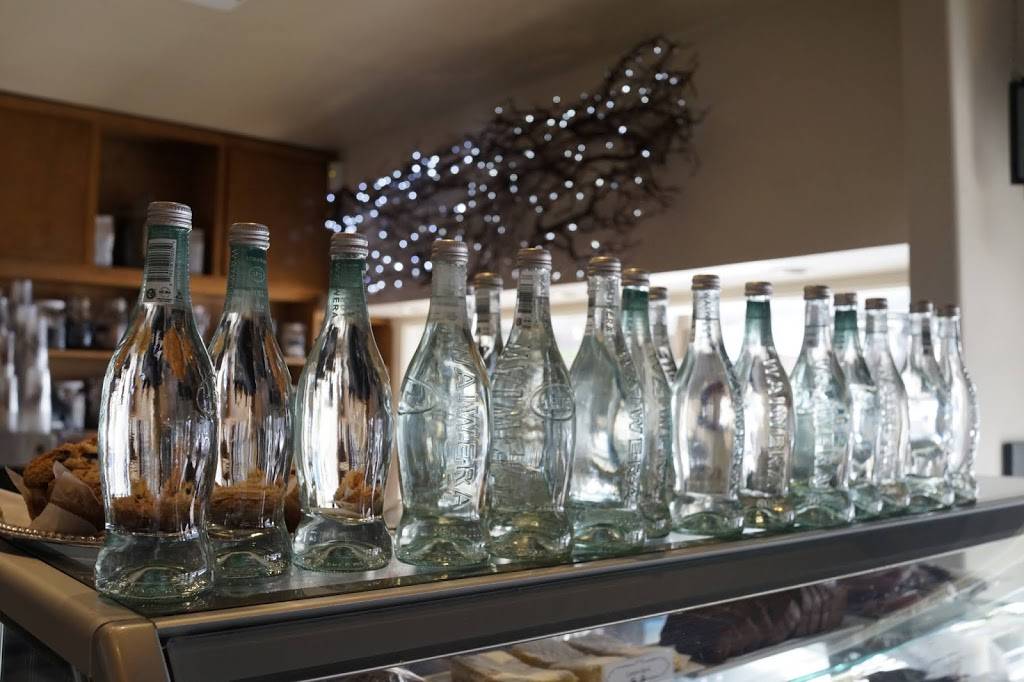 Larchmont Bungalow Cafe | restaurant | 2110 Sunset Blvd suite n, Los Angeles, CA 90026, USA | 2139085301 OR +1 213-908-5301