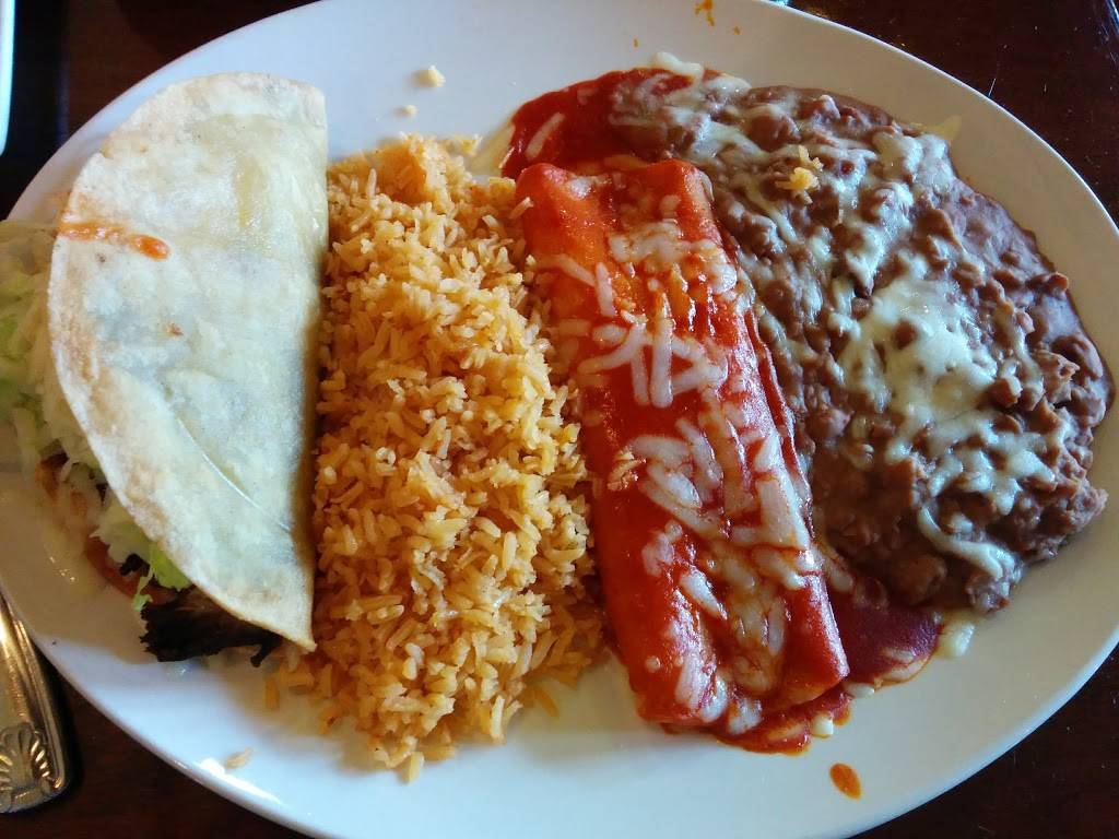 Elviras Grill - Claremont | restaurant | 415 W Foothill Blvd #100, Claremont, CA 91711, USA | 9093993300 OR +1 909-399-3300
