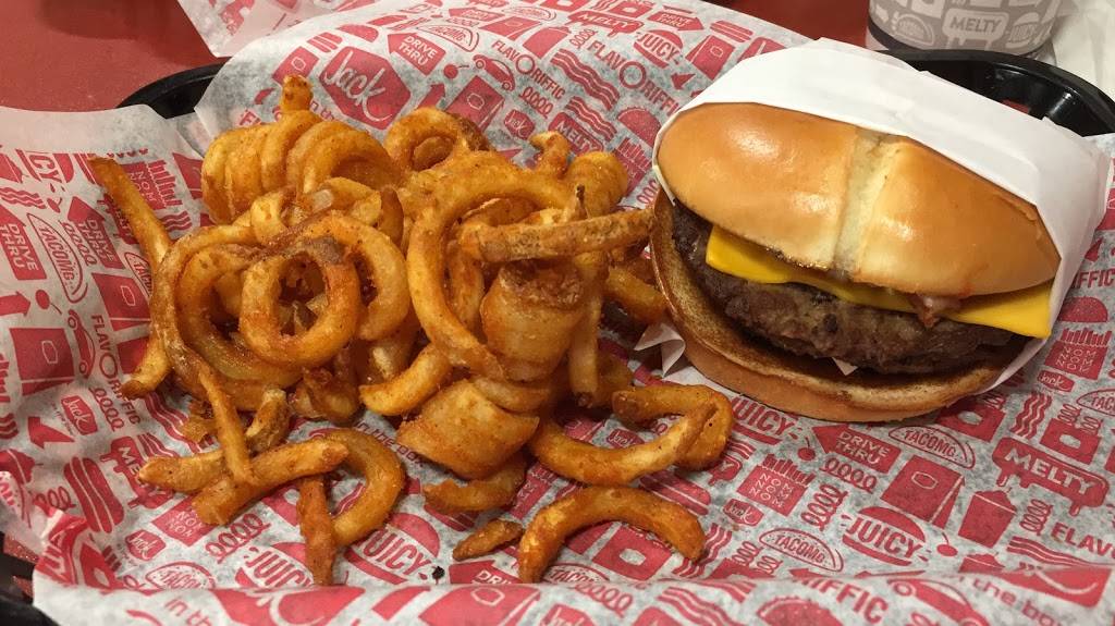 Jack in the Box | restaurant | 2015 Birch Rd Ste 2700, Chula Vista, CA 91915, USA | 6194213078 OR +1 619-421-3078