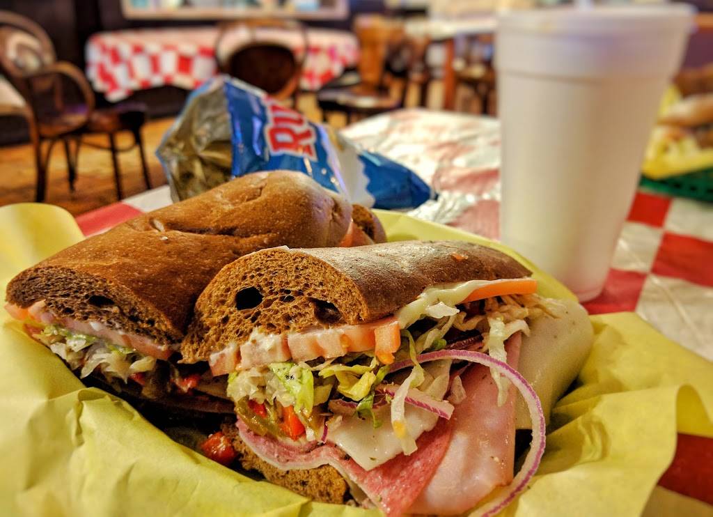 Dinos Subs | restaurant | 2221 S Collins St, Arlington, TX 76010, USA | 8172741140 OR +1 817-274-1140