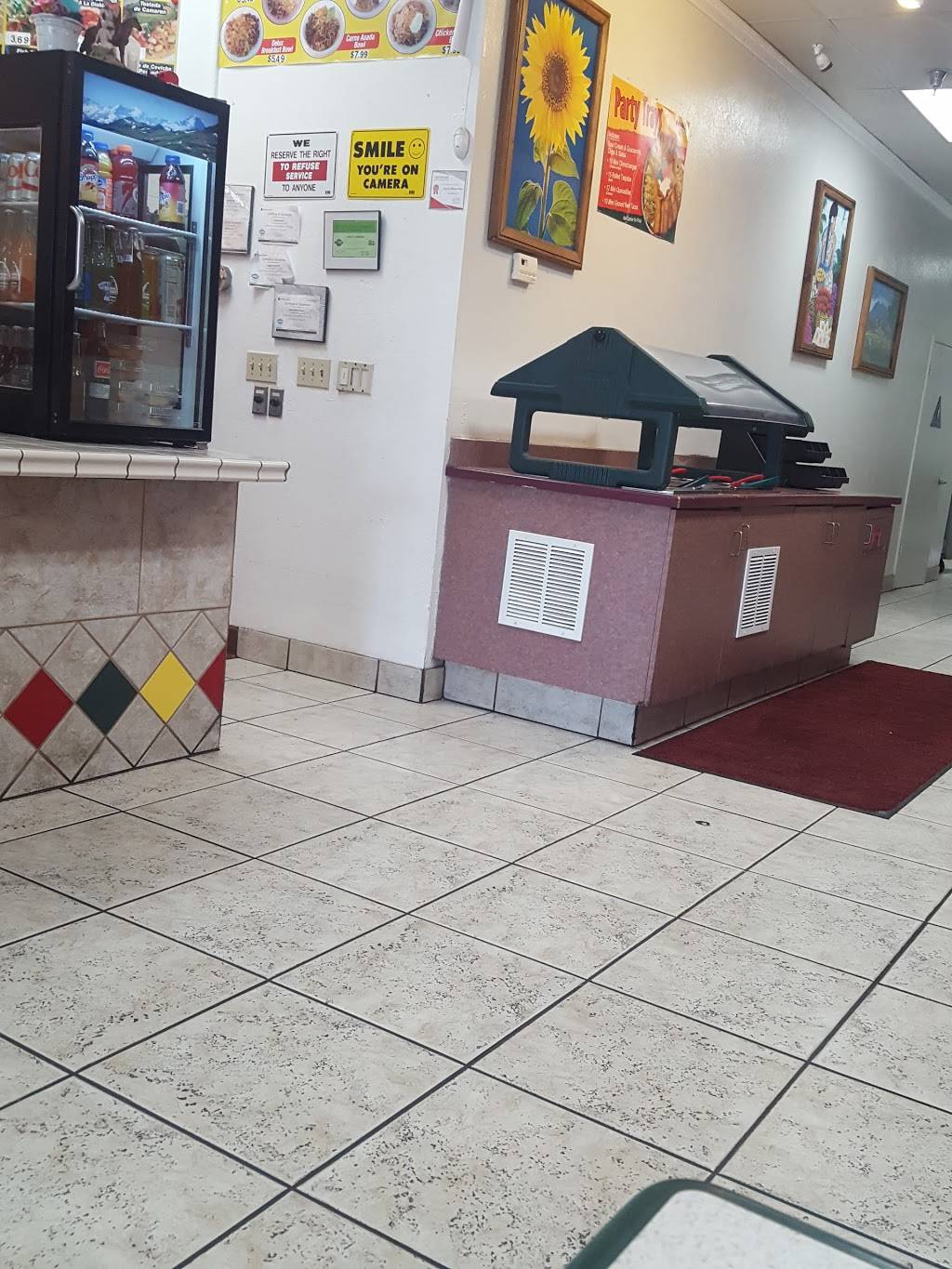 Arsenios | restaurant | 8963 N Cedar Ave, Fresno, CA 93720, USA | 5594323392 OR +1 559-432-3392