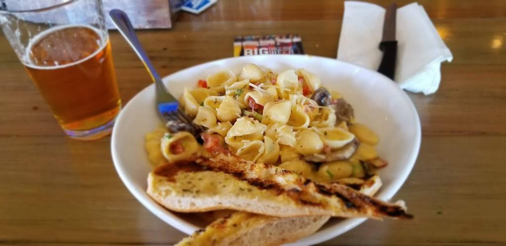 Millers Ale House - Miami Lakes | restaurant | 15251 NW 67th Ave, Miami Lakes, FL 33014, USA | 3052318585 OR +1 305-231-8585