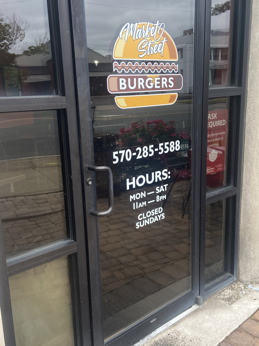Market Street Burgers | restaurant | 311 Market St, Kingston, PA 18704, USA | 5702855588 OR +1 570-285-5588