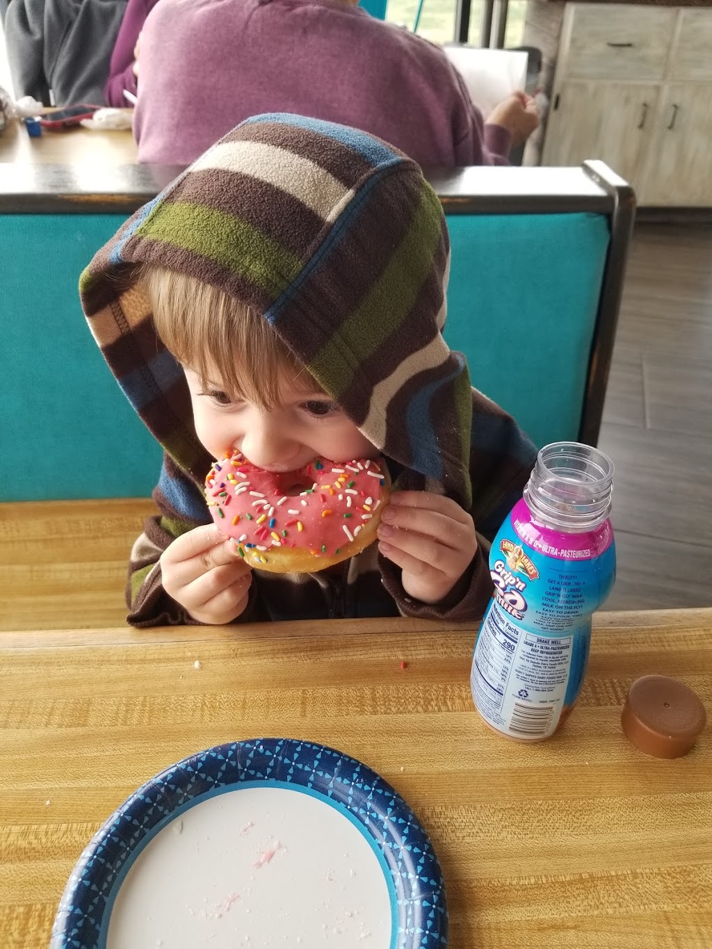 Flyboy Donuts | bakery | 4700 E 57th St Ste 102, Sioux Falls, SD 57110, USA | 6053215259 OR +1 605-321-5259