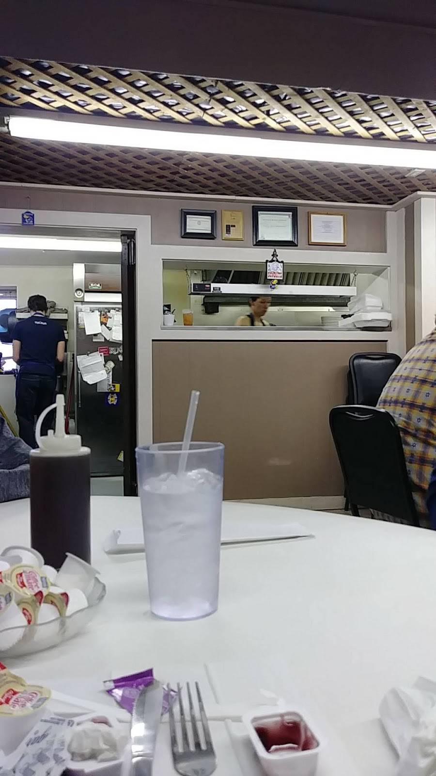 Your Place or Mine Catering LLC | restaurant | 501 E 5th St, Holton, KS 66436, USA | 7853649072 OR +1 785-364-9072