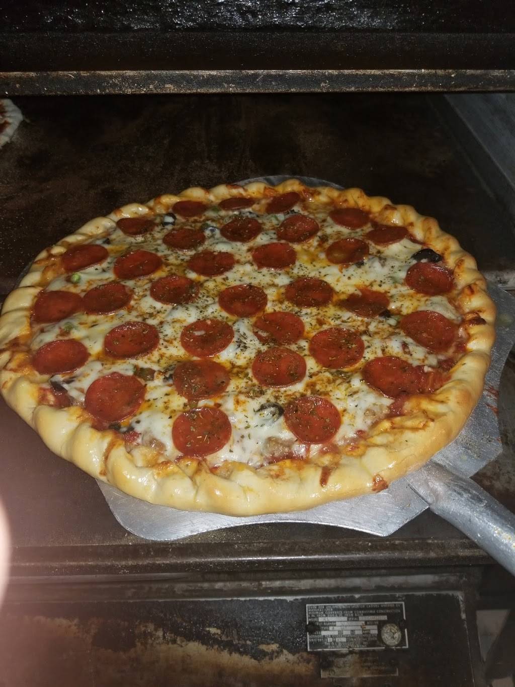 Veronas Pizza | restaurant | 4900-4924 Calumet Ave, Hammond, IN 46327, USA | 2199311420 OR +1 219-931-1420
