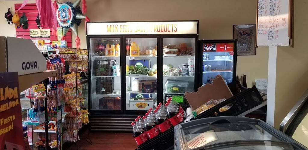 Luceros Supermarket and Mexican Restaurant | restaurant | 211 W St Paul St, Spring Valley, IL 61362, USA | 8156638425 OR +1 815-663-8425