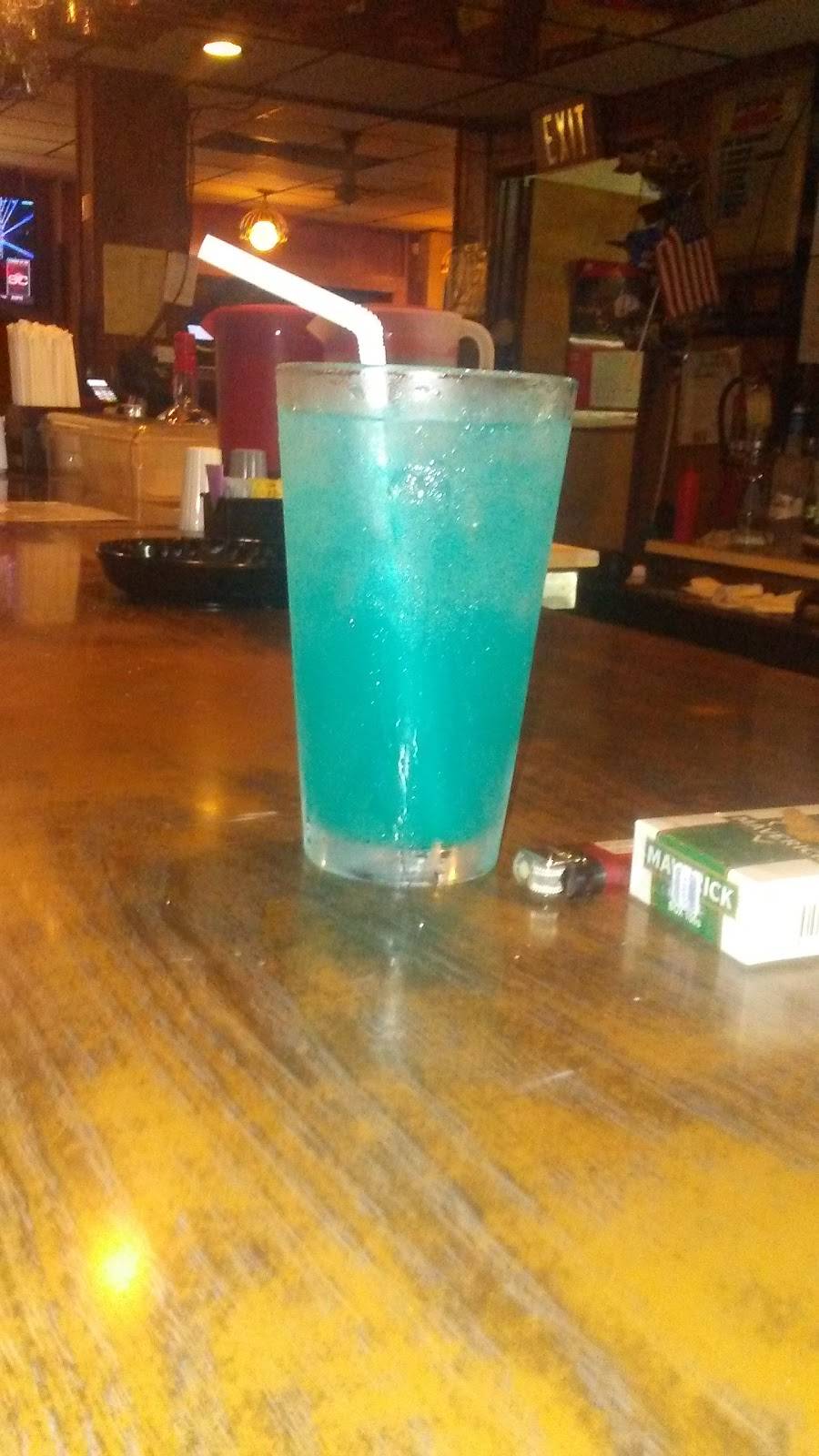 Patricks Restaurant | restaurant | 5101 Jefferson Davis Hwy, Richmond, VA 23234, USA | 8042752700 OR +1 804-275-2700