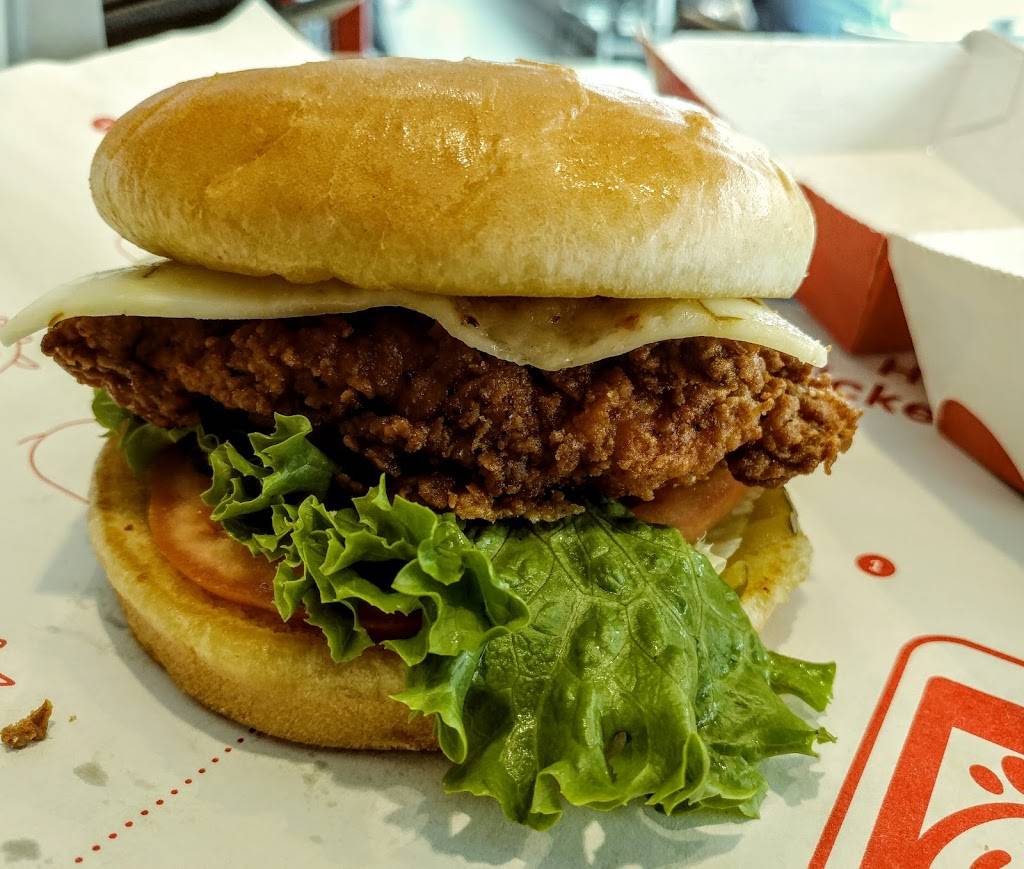 Chick-fil-A | restaurant | 9370 Scranton Rd, San Diego, CA 92121, USA | 8584504417 OR +1 858-450-4417