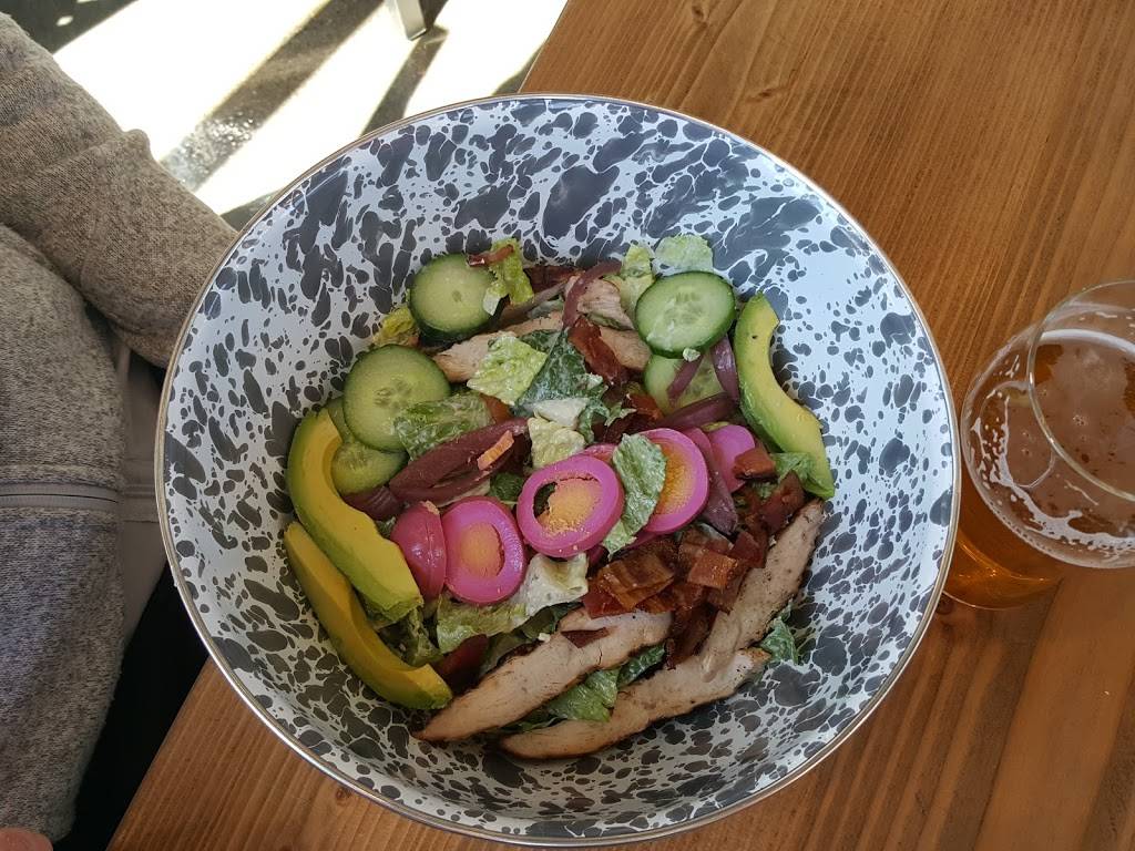 Broadway Market | restaurant | 643 Broadway, Rocky Point, NY 11778, USA | 6318491729 OR +1 631-849-1729