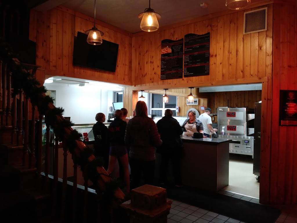 Summit Pizza Co & Ice Cream | restaurant | 80 S Main St, Kamas, UT 84036, USA | 4357834453 OR +1 435-783-4453