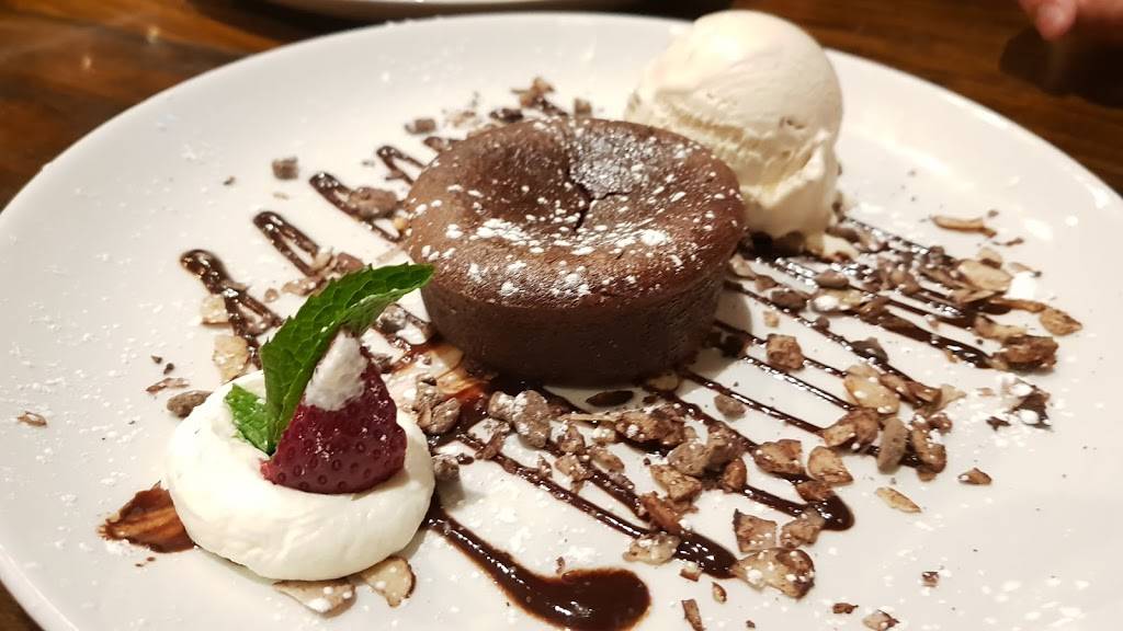 Tuscan Kitchen | restaurant | 67 Main St, Salem, NH 03079, USA | 6039524875 OR +1 603-952-4875