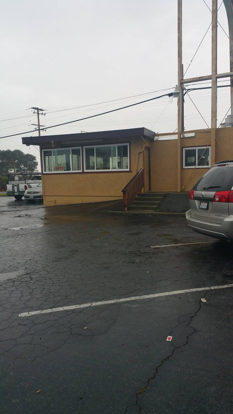 Joes Hot Dogs | restaurant | 602 Port Chicago Hwy, Bay Point, CA 94565, USA | 9254582307 OR +1 925-458-2307