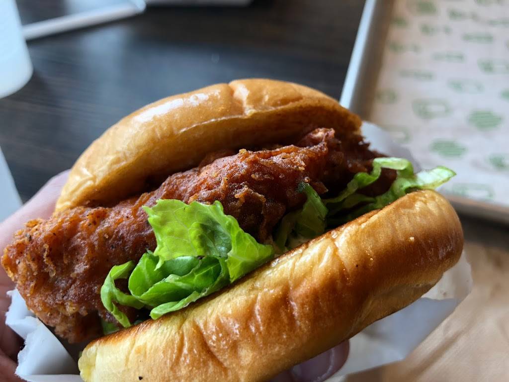 Shake Shack | restaurant | 8001 South Orange Blossom Trail #100A, Orlando, FL 32809, USA | 4076271029 OR +1 407-627-1029