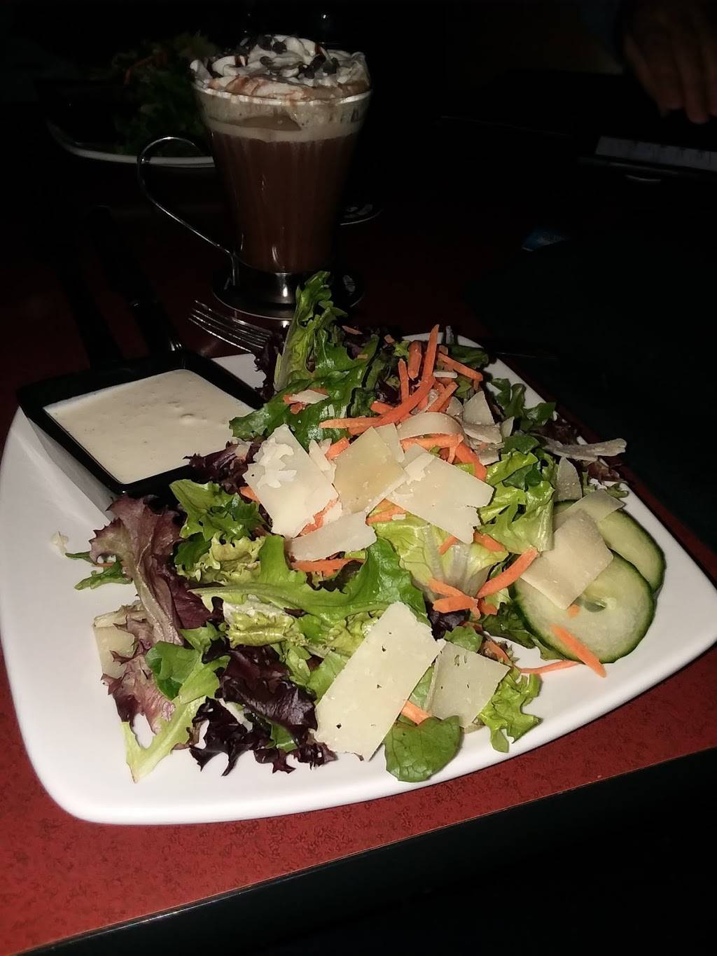 Vernales Restaurant | restaurant | 3018 M-119, Harbor Springs, MI 49740, USA | 2312424777 OR +1 231-242-4777