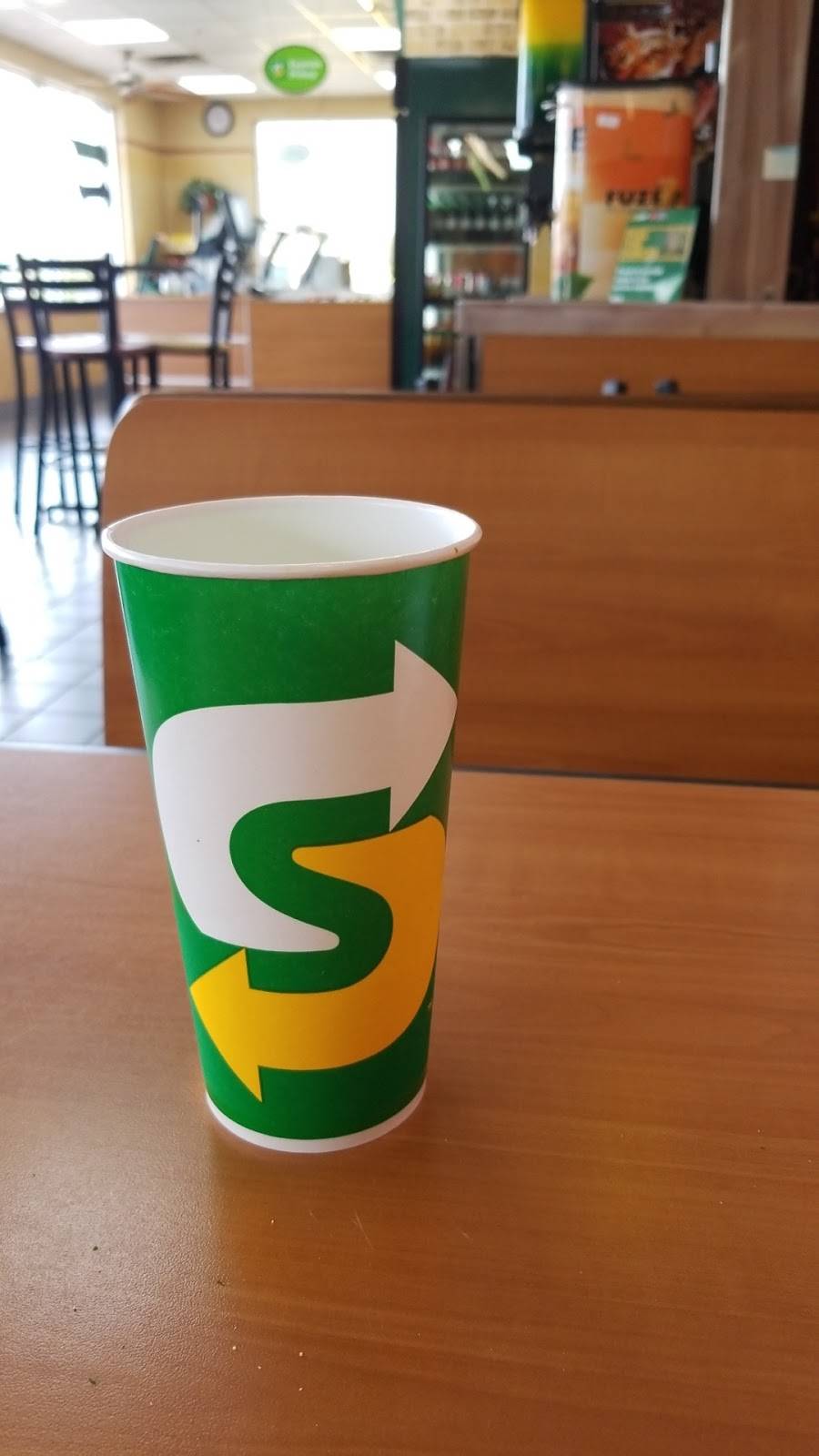 Subway Restaurants | restaurant | 14075 S US Hwy 441, Lake City, FL 32024, USA | 3867557957 OR +1 386-755-7957