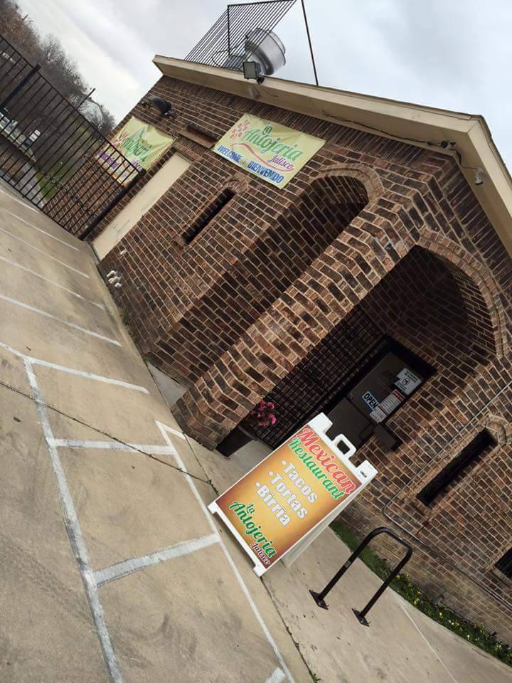 La Antojeria Jalisco | restaurant | 318 E Long Ave, Fort Worth, TX 76106, USA | 4696553548 OR +1 469-655-3548
