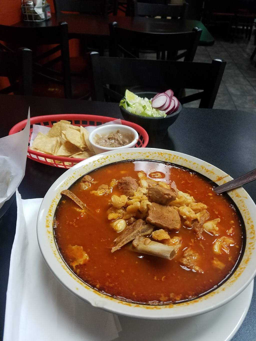 Hugos Family Restaurant | restaurant | 1531 S Broadway B, Santa Maria, CA 93454, USA | 8053468983 OR +1 805-346-8983