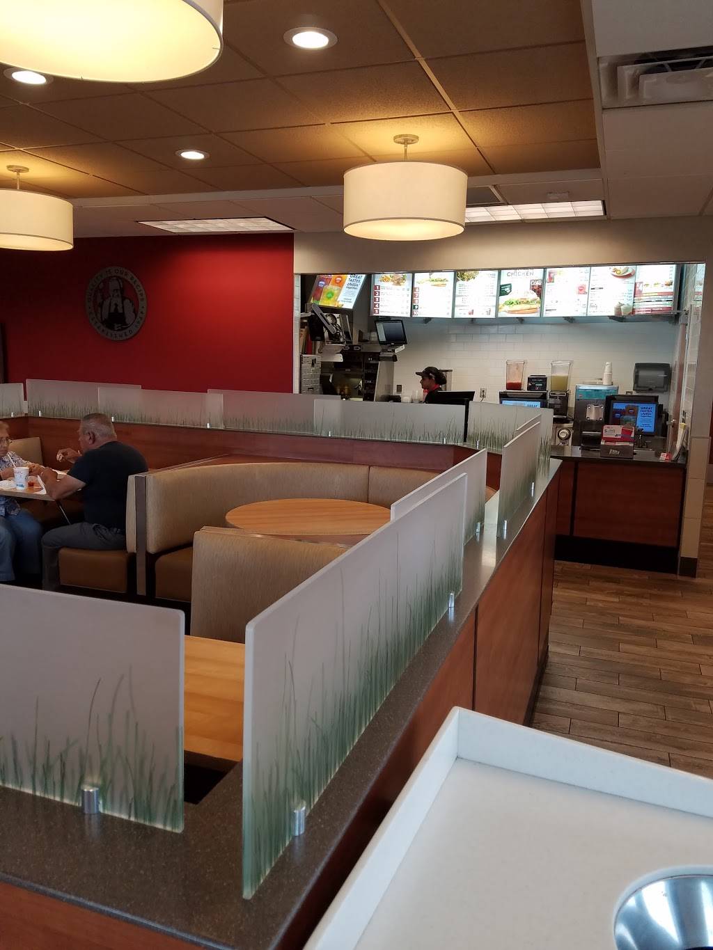 Wendys | restaurant | 2333 8th Ave, Greeley, CO 80631, USA | 9703561870 OR +1 970-356-1870