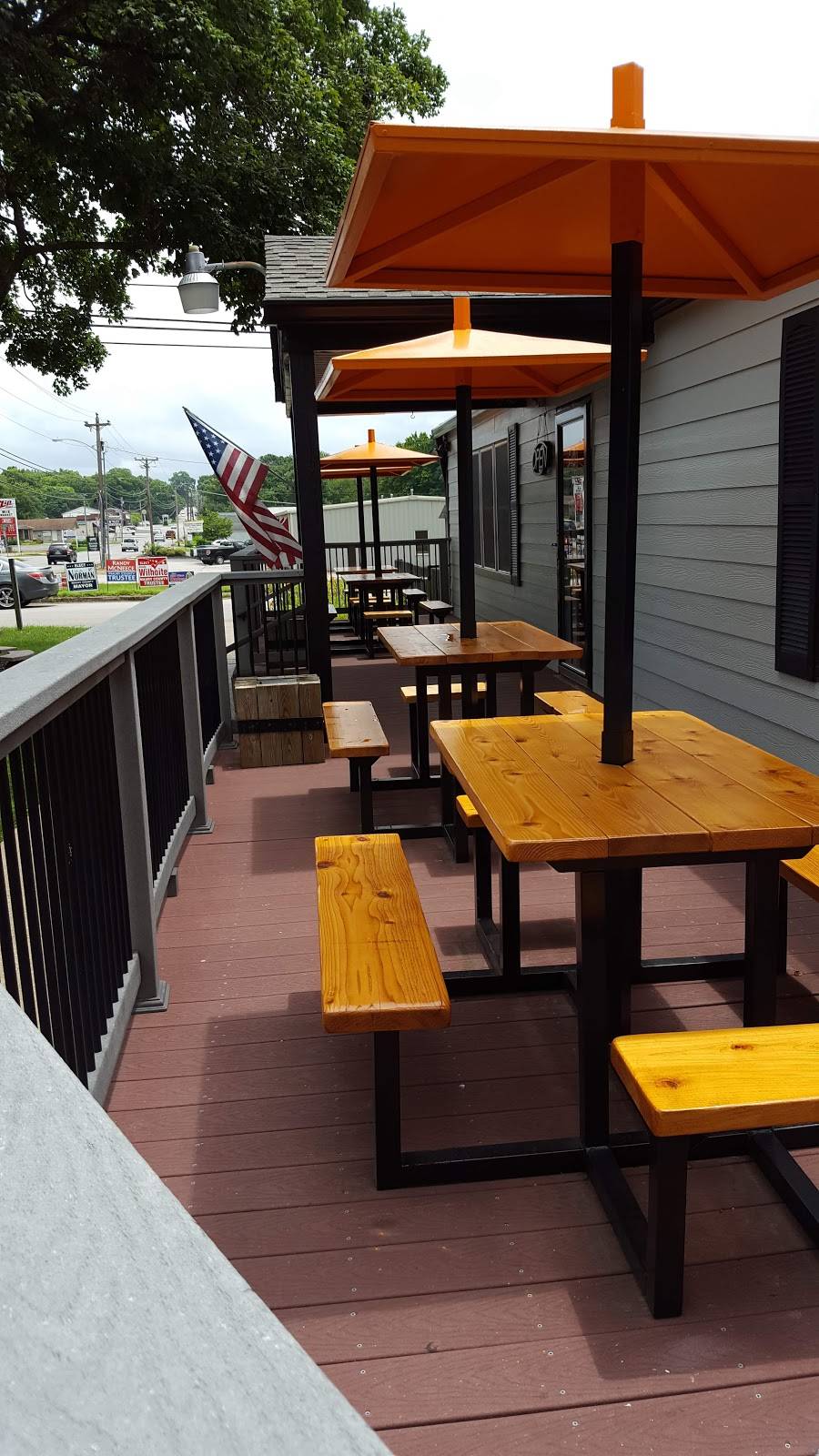 JJ’s Barbecue | restaurant | 900 Hatcher Ln, Columbia, TN 38401, USA | 9313813463 OR +1 931-381-3463