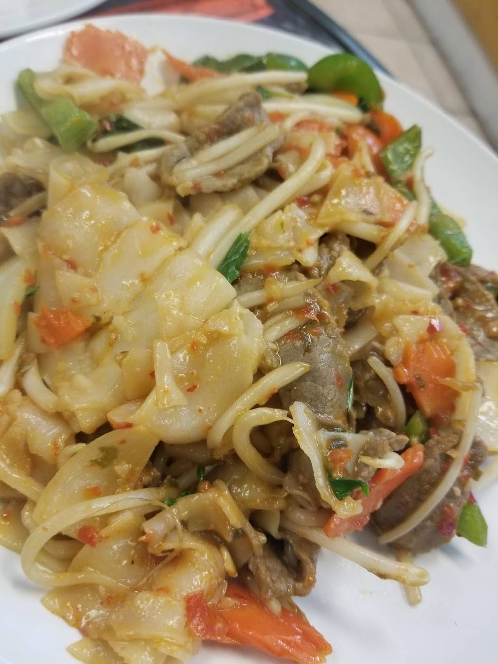 Khao San Thai Kitchen | restaurant | 1255 N Davis Rd, Salinas, CA 93907, USA | 8319987914 OR +1 831-998-7914