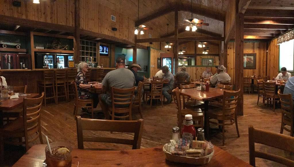 J Ws Steakhouse | restaurant | 122 S Hauptstrasse St, Carmine, TX 78932, USA | 9792784240 OR +1 979-278-4240