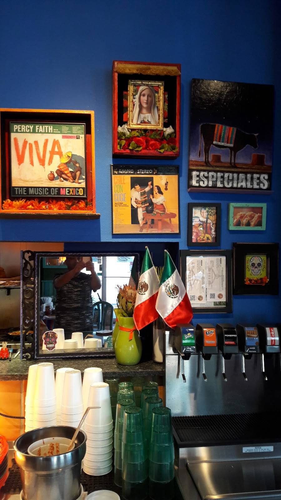 Restaurante Mexicano Angeles | restaurant | 2594 12th St, Sarasota, FL 34237, USA | 9413300919 OR +1 941-330-0919