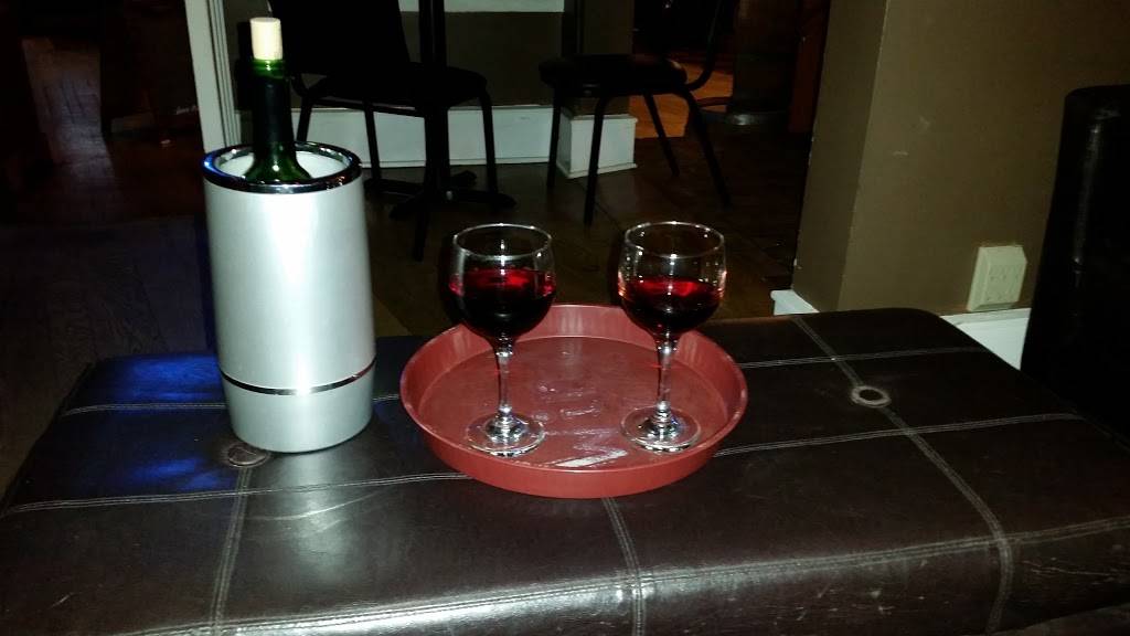 Uncorked Wine Bar & Restaurant | restaurant | 365 N Whitewoman St # A, Coshocton, OH 43812, USA | 7406223000 OR +1 740-622-3000