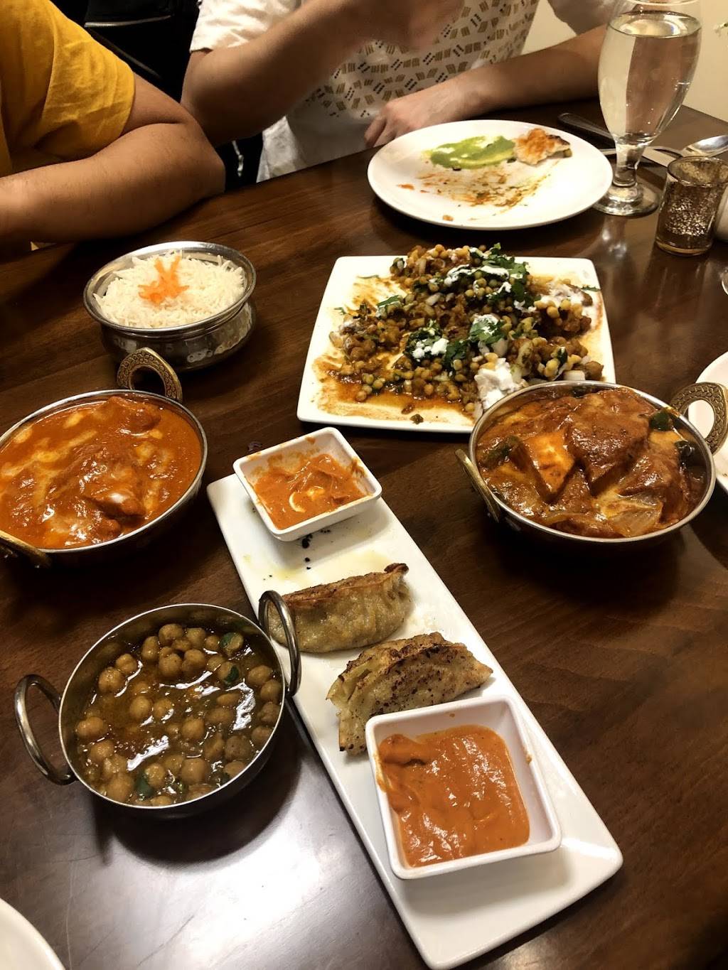 Royal Spice | restaurant | 219 E Main St, Front Royal, VA 22630, USA | 5402522288 OR +1 540-252-2288