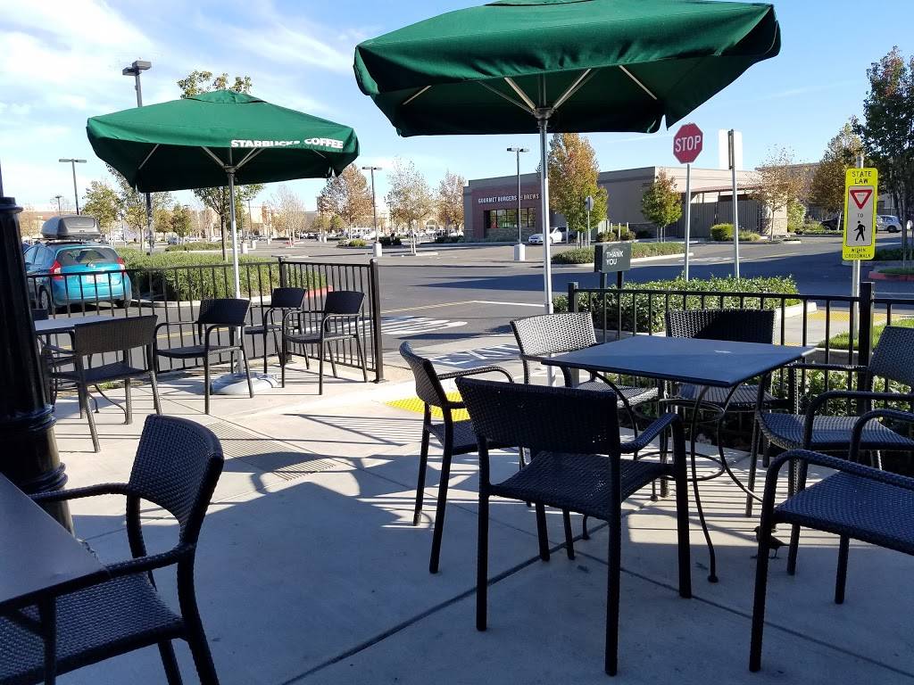 Starbucks | cafe | 2021 Bronze Star Dr #600, Woodland, CA 95776, USA | 5304060898 OR +1 530-406-0898