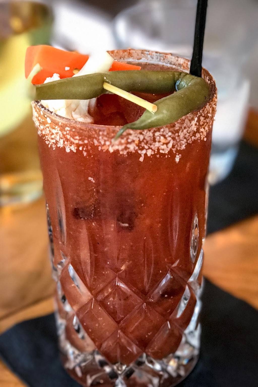 Saint & Second | restaurant | 4828 E 2nd St, Long Beach, CA 90803, USA | 5624334828 OR +1 562-433-4828