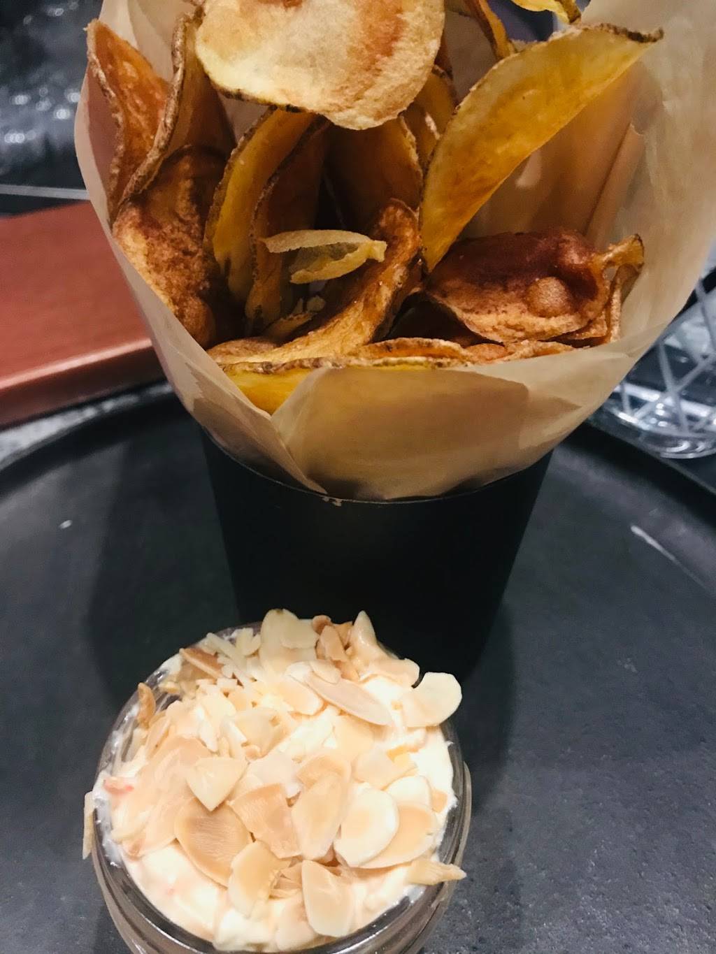 SwitcHouse | restaurant | 1200 Lake Plaza Drive, Spring, TX 77389, USA | 2813504000 OR +1 281-350-4000