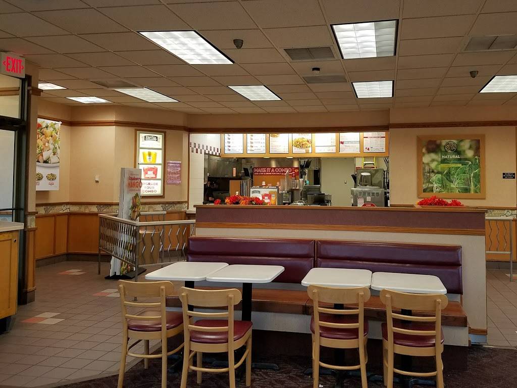 Wendys | restaurant | 2120 John Rolfe Pkwy, Richmond, VA 23233, USA | 8042567875 OR +1 804-256-7875