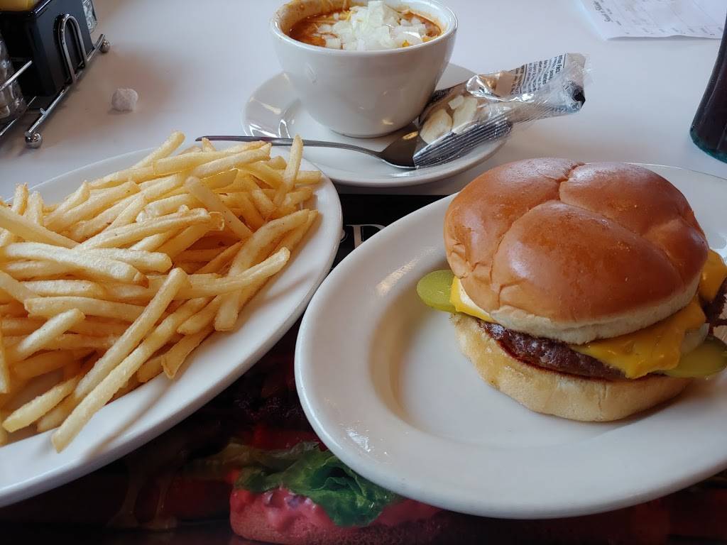 Steak n Shake | restaurant | 325 S Veterans Pkwy, Normal, IL 61761, USA | 3094542899 OR +1 309-454-2899