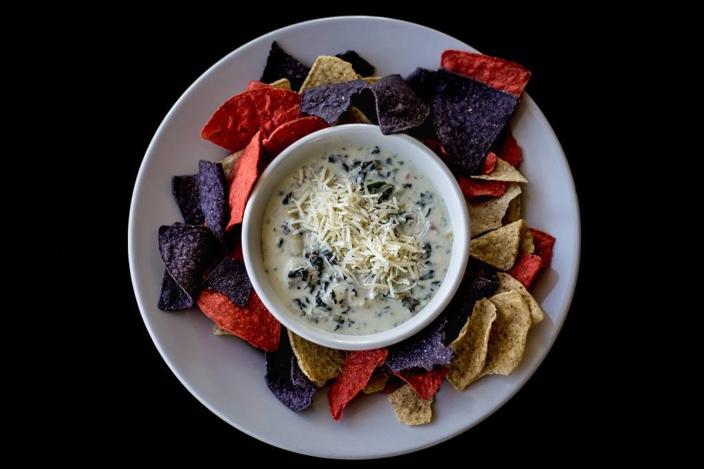 SKYE Tower Restaurant & Bar | restaurant | 1726, 320 Hillsborough St 20th floor, Raleigh, NC 27603, USA | 9198320501 OR +1 919-832-0501