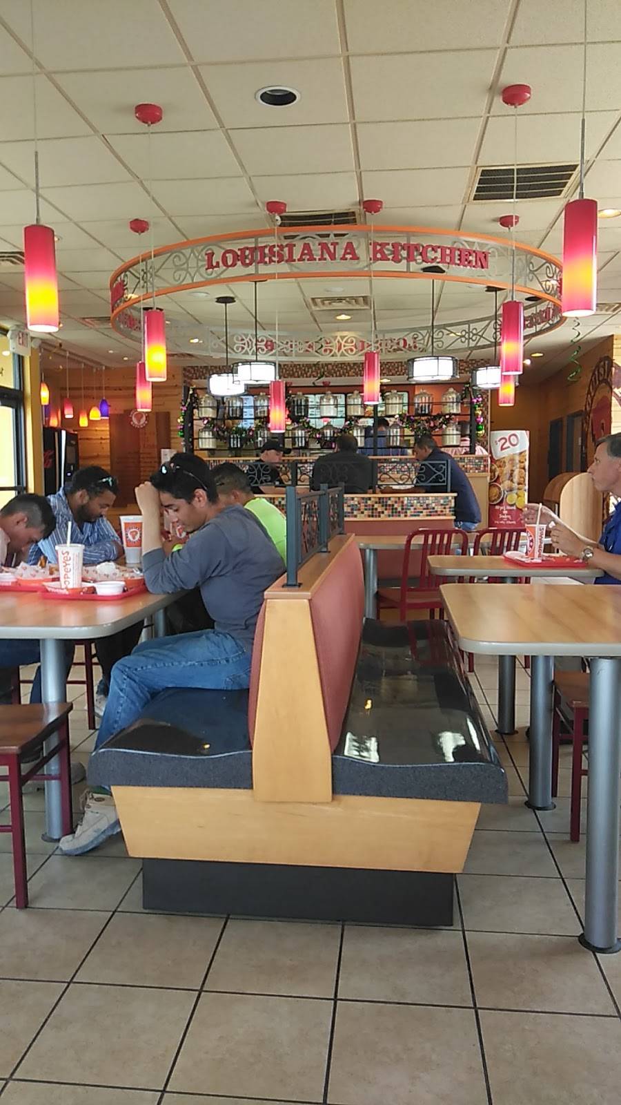 Popeyes Louisiana Kitchen | restaurant | 1472 Austin Hwy, San Antonio, TX 78209, USA | 2103682678 OR +1 210-368-2678