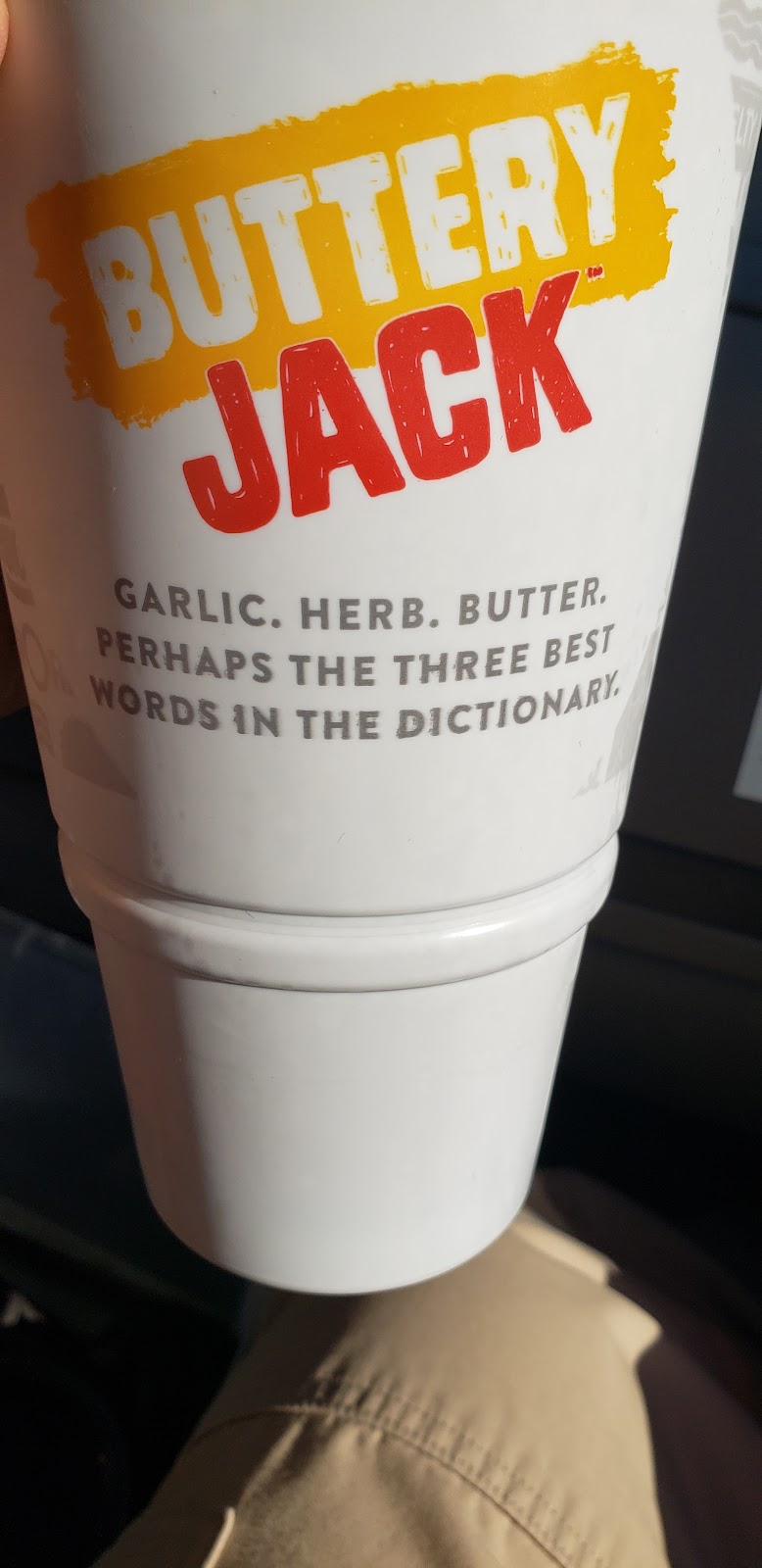 Jack in the Box | restaurant | 2100 S 4th St, El Centro, CA 92243, USA | 7603532790 OR +1 760-353-2790