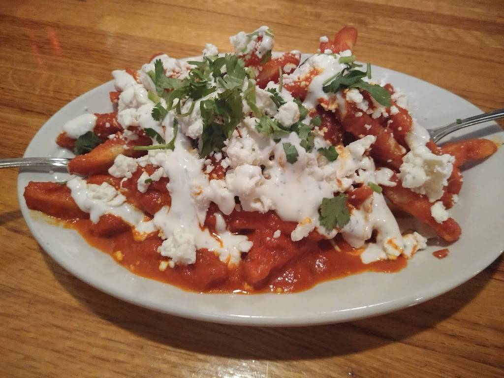 Curry Corner | restaurant | 1212 E Apache Blvd, Tempe, AZ 85281, USA | 4808941276 OR +1 480-894-1276