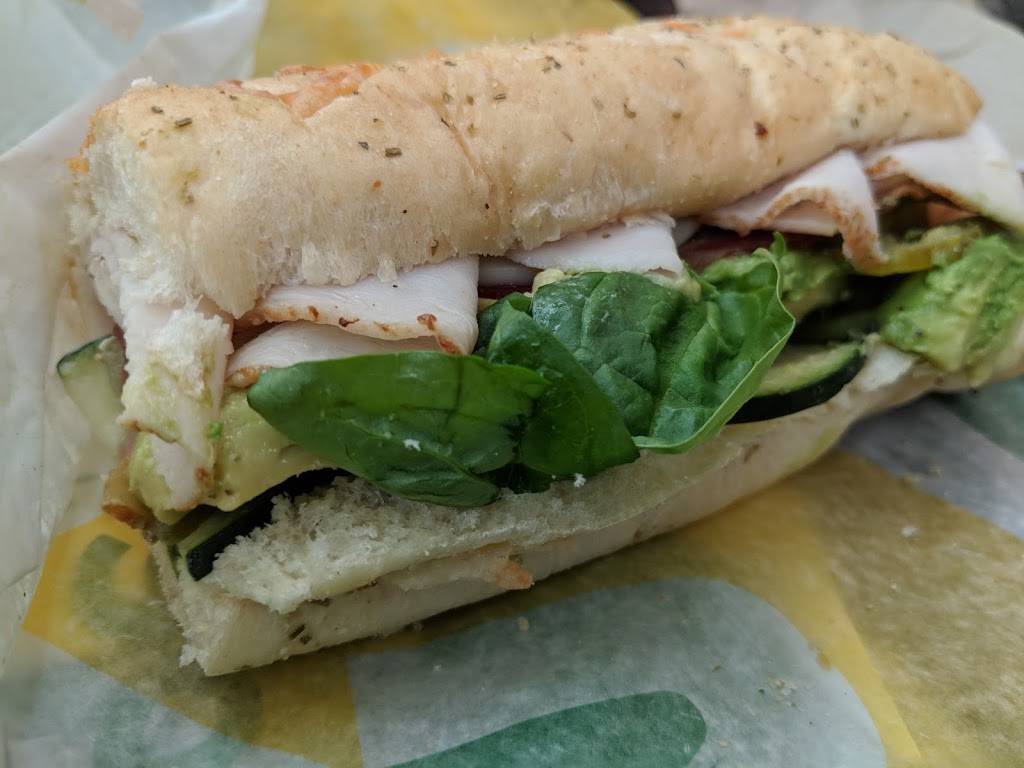 Subway | meal takeaway | 1689 Arden Way Store No. 2032, Sacramento, CA 95815, USA | 9169292040 OR +1 916-929-2040