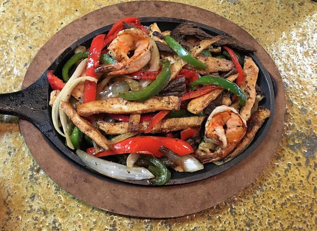 Tomatillo Mexican Grill | restaurant | 2232 Veirs Mill Rd, Rockville, MD 20851, USA | 3013091724 OR +1 301-309-1724