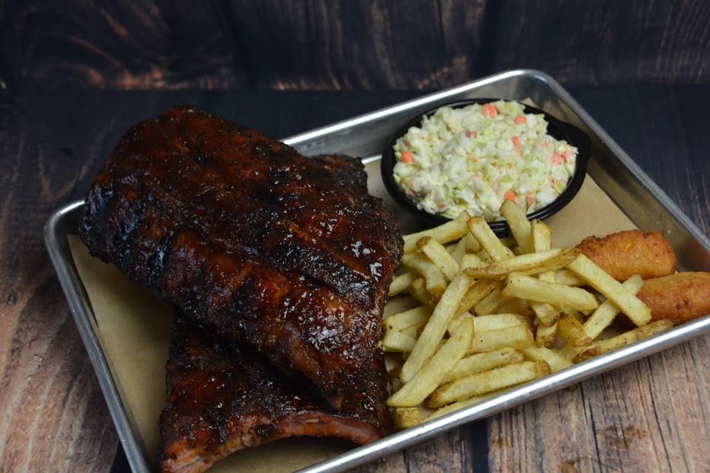 Q-BBQ | restaurant | 103 S Main St, Naperville, IL 60540, USA | 6306376400 OR +1 630-637-6400