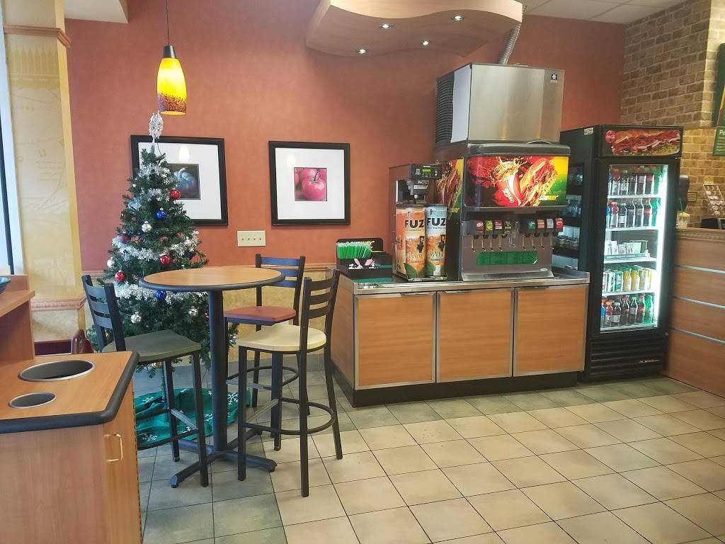 Subway Restaurants | restaurant | 12620-10 Beach Blvd, Jacksonville, FL 32246, USA | 9049969435 OR +1 904-996-9435