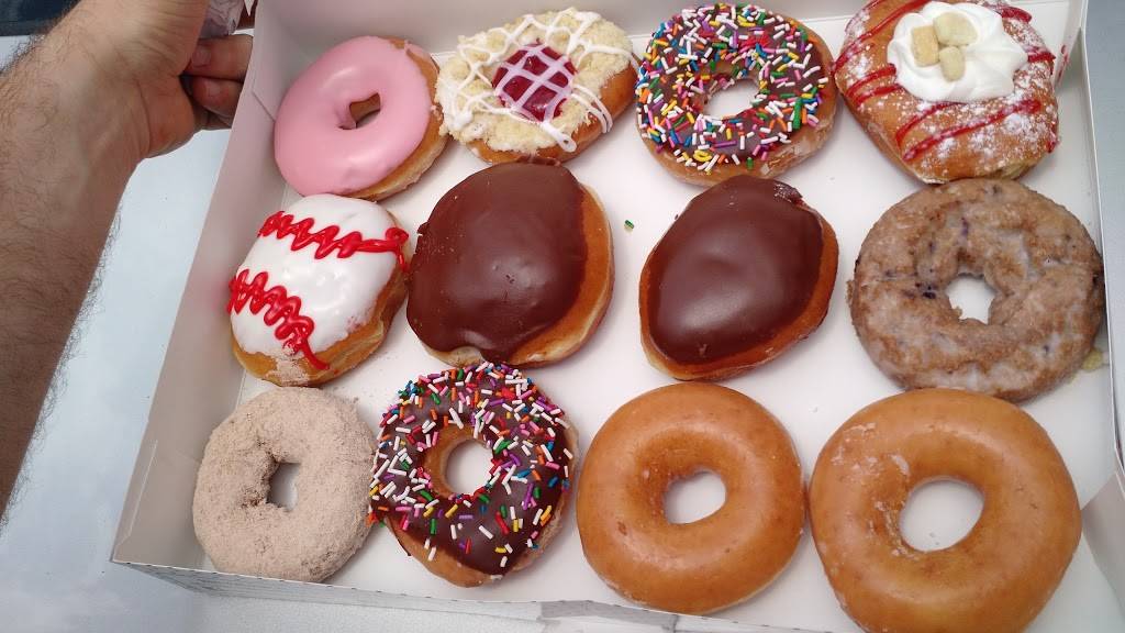 Krispy Kreme | bakery | 408 Thompson Ln, Nashville, TN 37211, USA | 6152545966 OR +1 615-254-5966