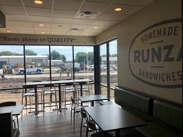 Runza Restaurant | restaurant | 175 S Chestnut St, Wahoo, NE 68066, USA | 4022777278 OR +1 402-277-7278