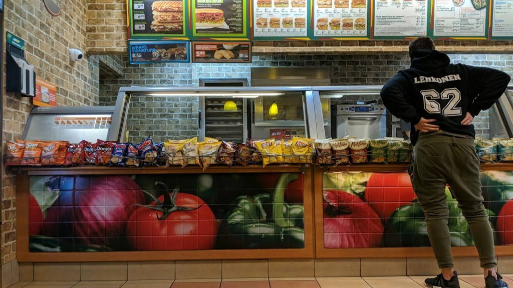 Subway | restaurant | 6295 Avenue Somerled, Montréal, QC H3X 2B7, Canada | 5144812828 OR +1 514-481-2828