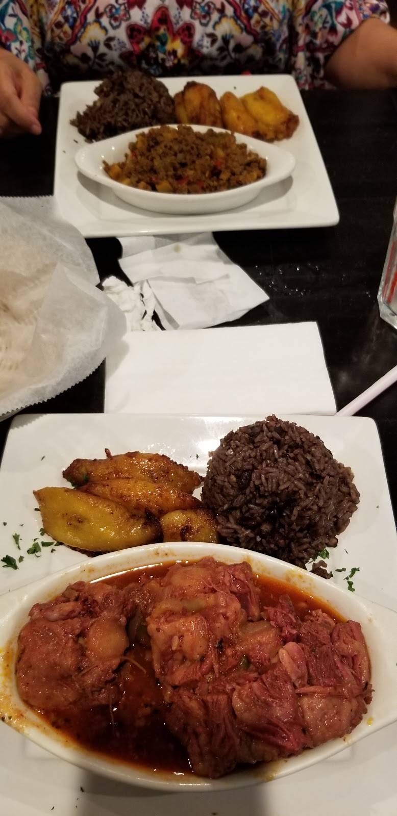 Tropicana Bakery & Cuban Café | restaurant | 10218 Paramount Blvd, Downey, CA 90241, USA | 5628068343 OR +1 562-806-8343