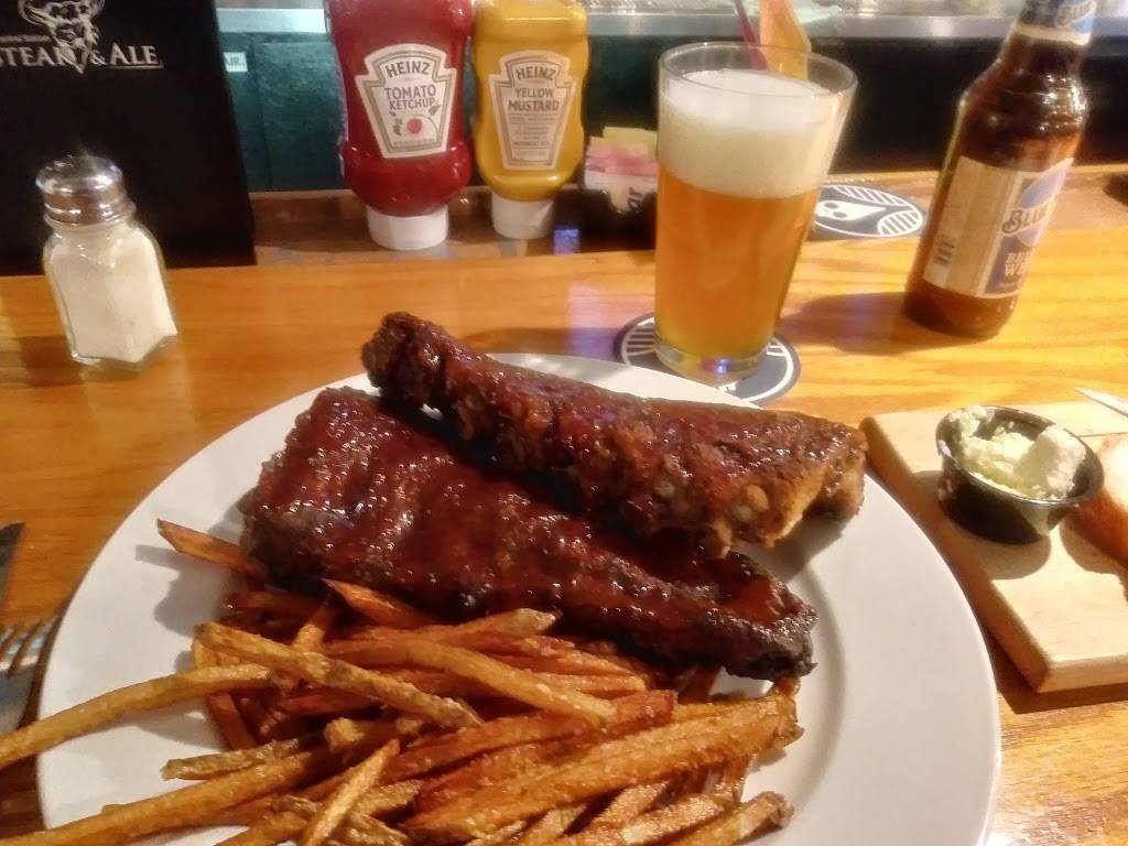 Central Station Steak And Ale | restaurant | 2281 Central Ave, Cambridge, OH 43725, USA | 7404399054 OR +1 740-439-9054