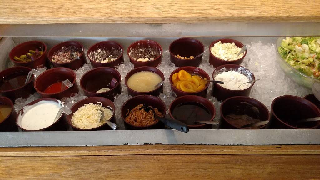 Romans IV Restaurant & Lounge | restaurant | 1409 Hubbard Rd, Madison, OH 44057, USA | 4404287272 OR +1 440-428-7272