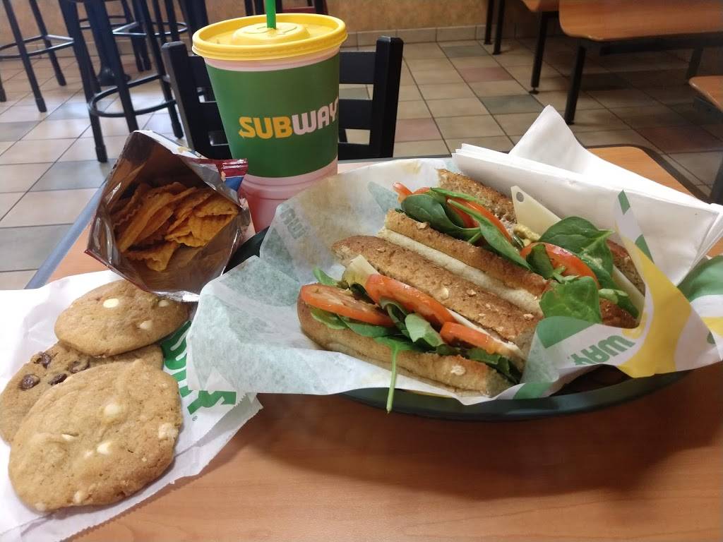 Subway Restaurants | restaurant | Valhalla Village, 1480 Jamacha Road Suite 201, El Cajon, CA 92019, USA | 6196314633 OR +1 619-631-4633
