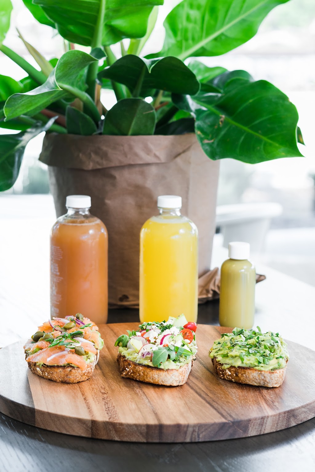 JB&C Juice Bar & Cafe | cafe | 924 N Flagler Dr, Fort Lauderdale, FL 33304, USA | 9543682718 OR +1 954-368-2718